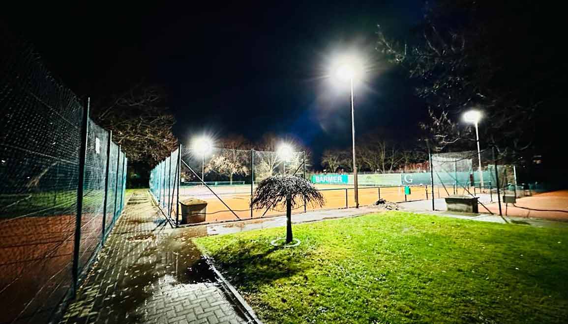 Weluma-Flutlicht-Tennisplatz